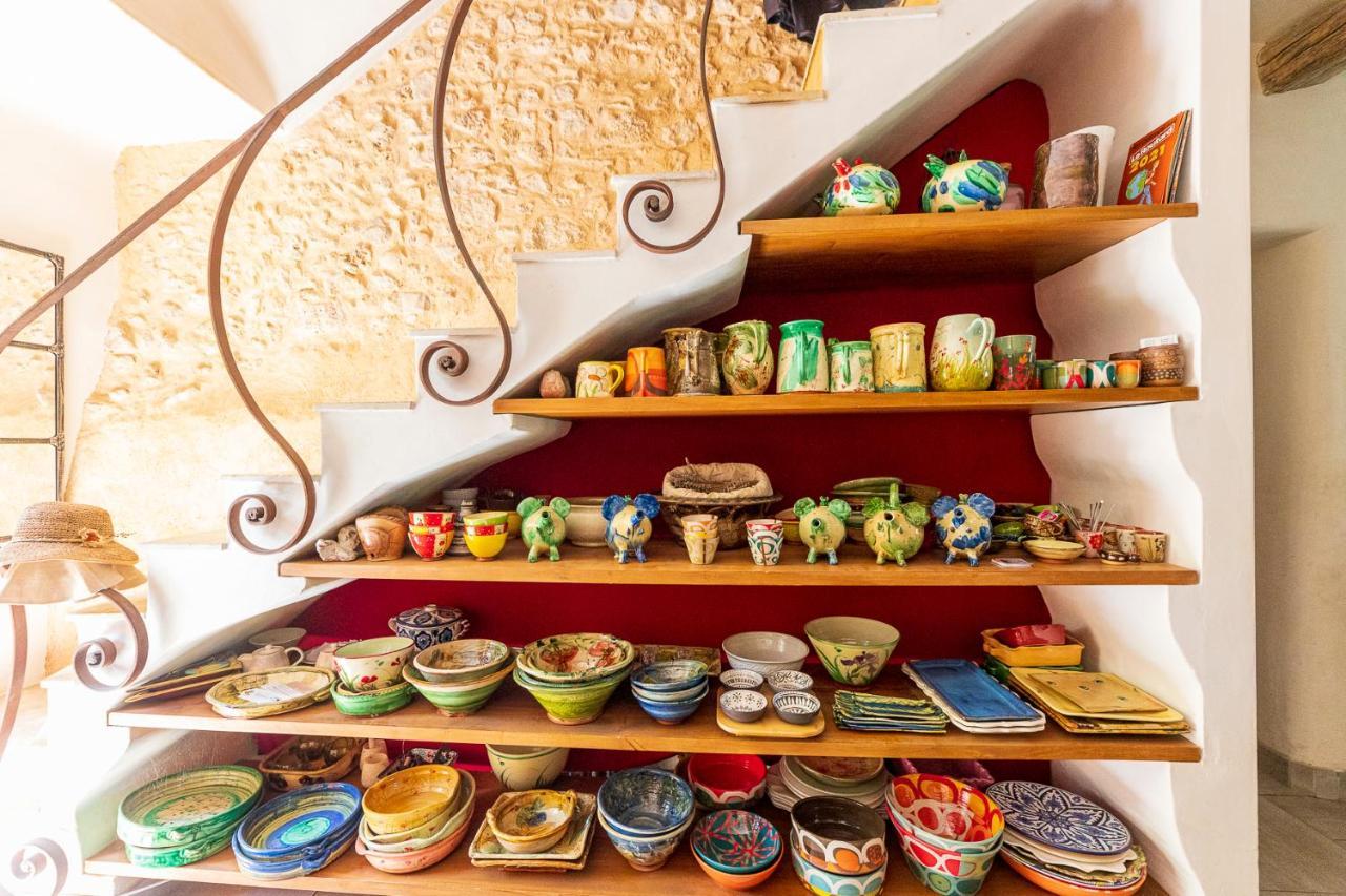 La Ferme Du Petit Segries Bed And Breakfast 무스티에생마리 외부 사진
